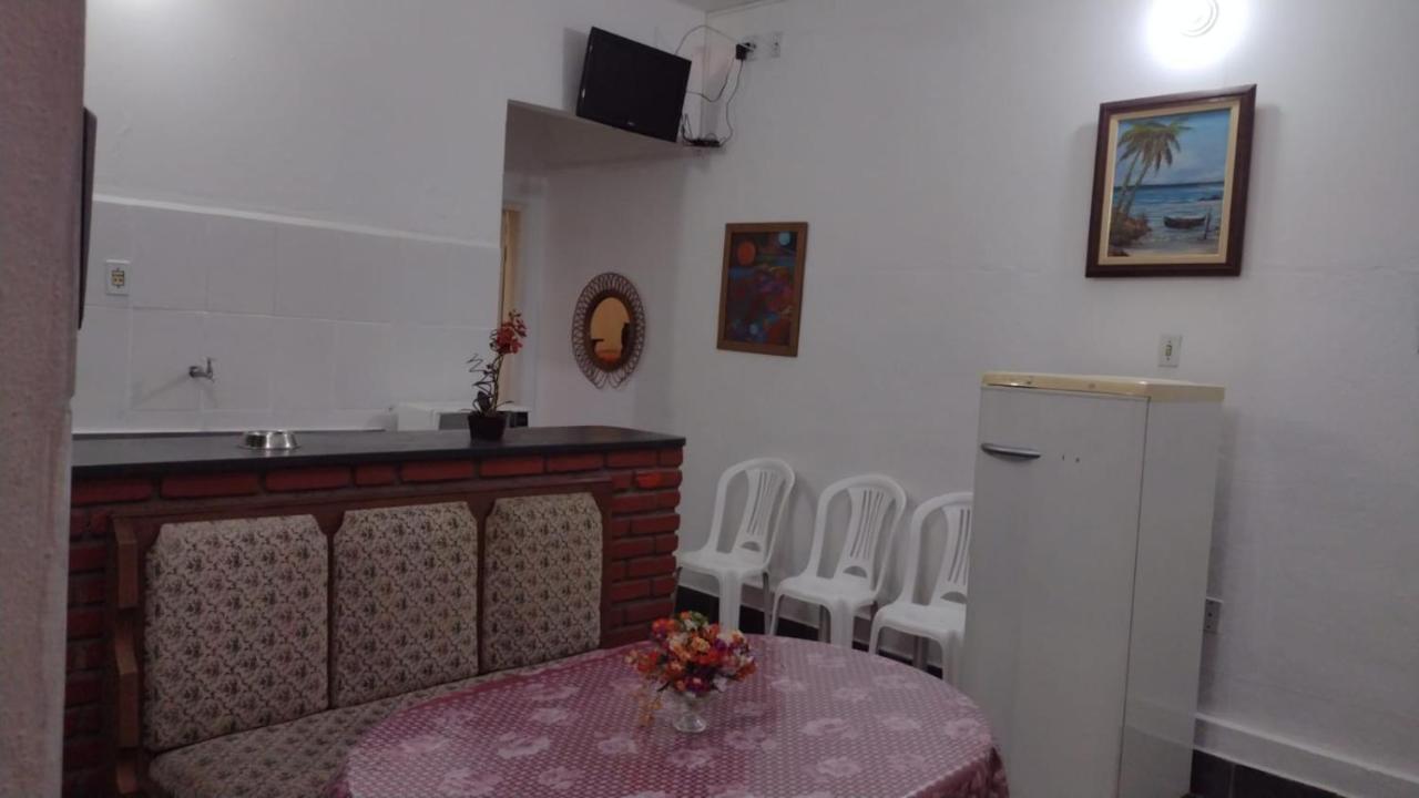 Вілла Casa Inteira Cravada Entre Os Principais Pontos Turisticos Карагуататуба Екстер'єр фото